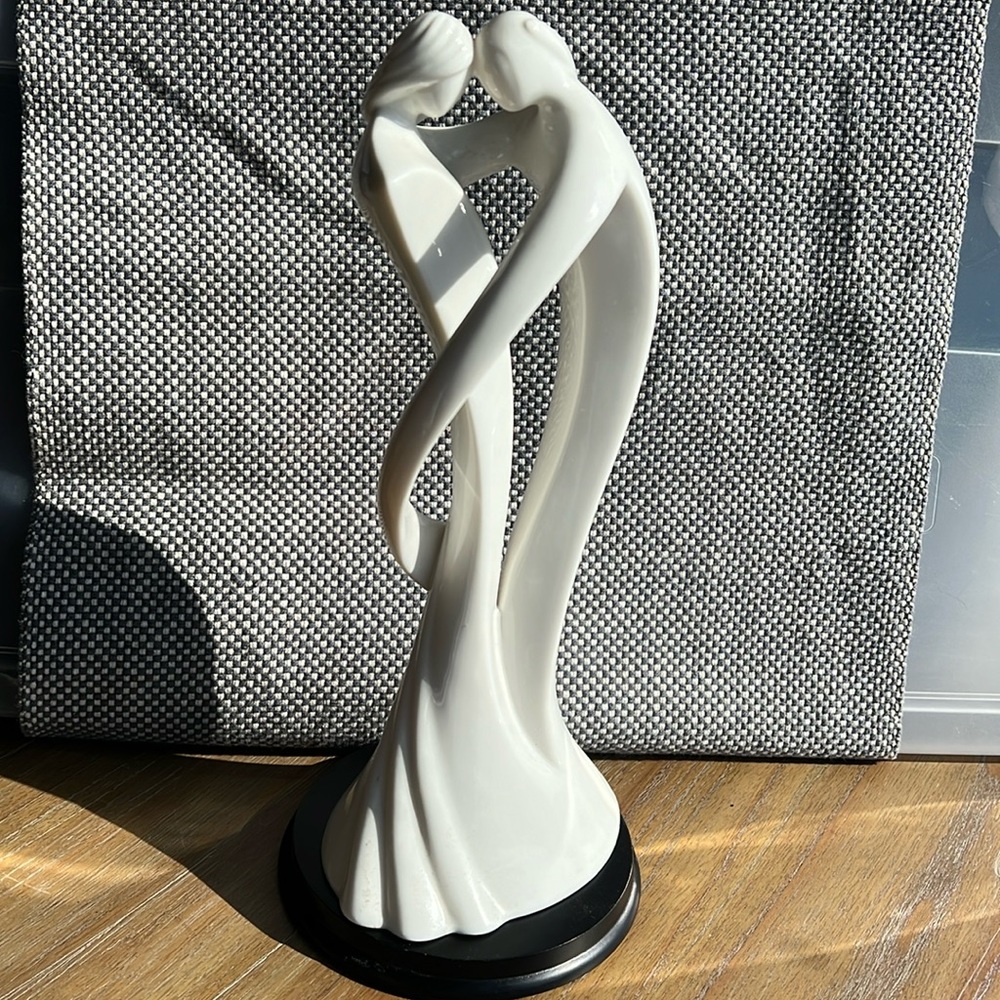 Enesco circle of love